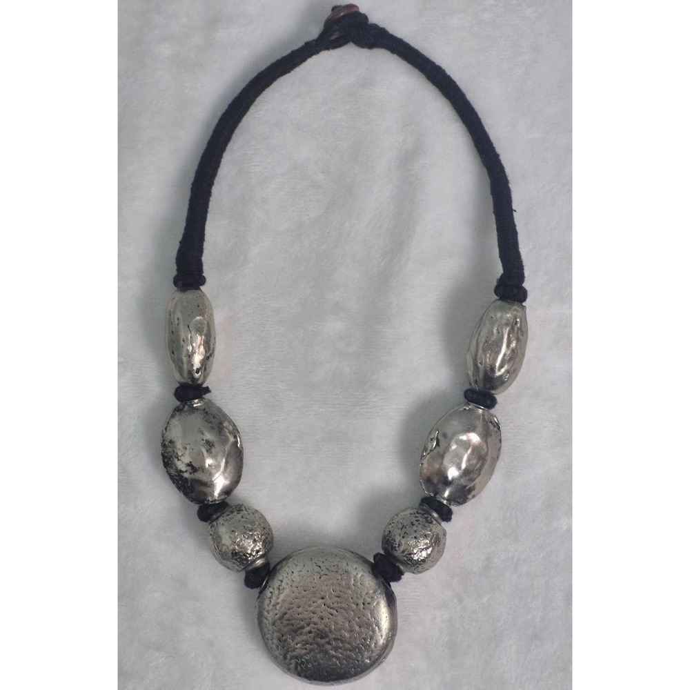 Necklace Women OS Silver Hammered Bead‎ Cord Statement Necklace